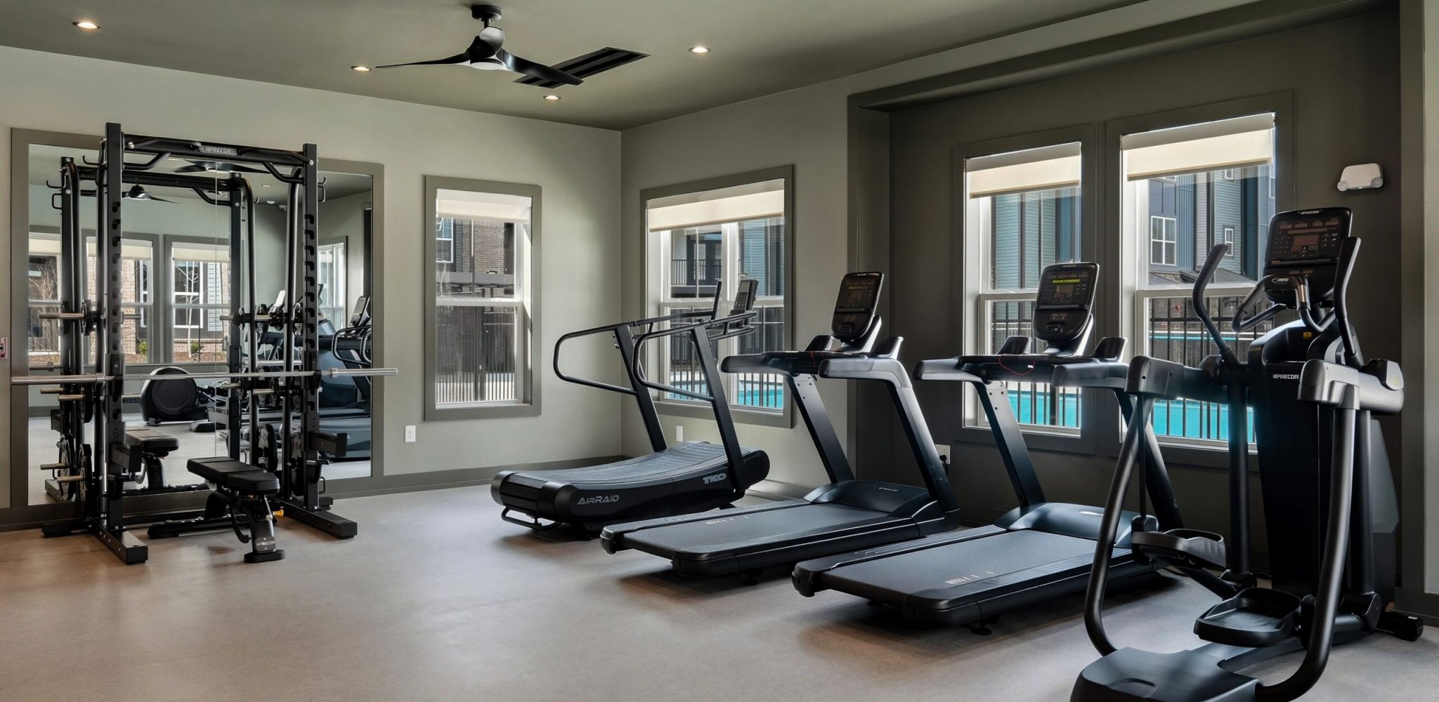 Hawthorne at Hixson apartment kitchen with stainless steel appliances